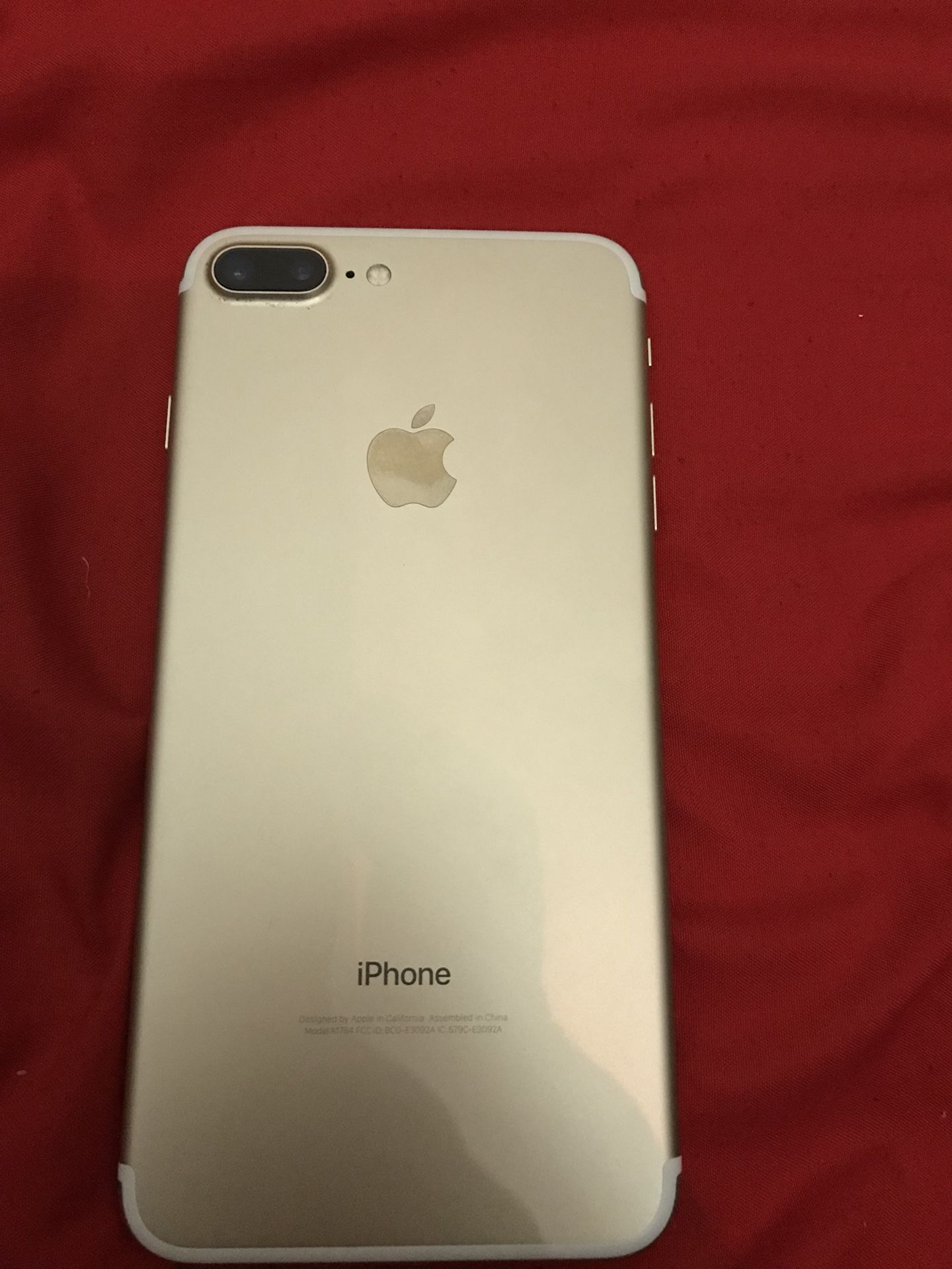 iPhone 7 Plus dorado para T-Mobile y metro pcs for Sale in Dallas