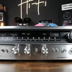 Pionner Receiver SX - 690 Rare Speakers CS- G703 Vintage 