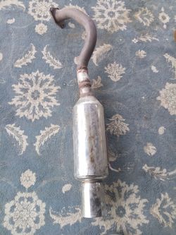 Mofle para Mitsubishi eclipse del 2000 & 2005 v6 Muffler for Mitsubishi eclipse 2000 & 2005 v6