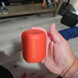 Sony Bluetooth Speaker. SRS-XB12