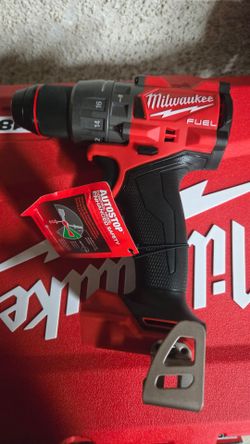 Milwaukee m18 fuel hammer drill