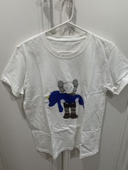 KAWS x Uniqlo Gone T-Shirt Size Small
