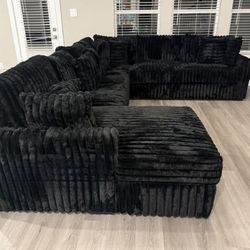NEW IN  BOX - Black Sectional With Accent Pillows and STORAGE CHAISE** Finance Available $54 down