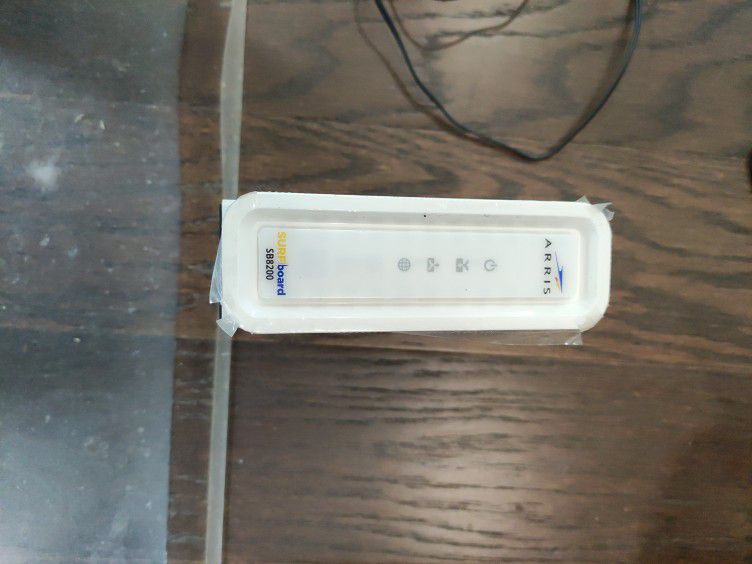 Cable Modem Motorola Surfboard 8200
