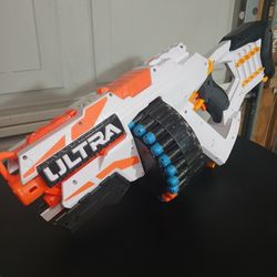 Nerf Ultra One Toy Blaster – Motorized with 17 Darts
