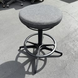 IKEA LIDKULLEN Hight Adjustable Stool Sit/stand support, Gunnared dark gray Very Good Condition 