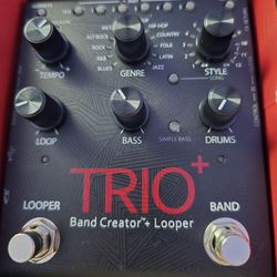 Band Creator Trio+ Looper with Foot Pedal