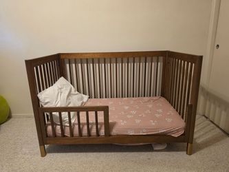 Baby/toddler crib