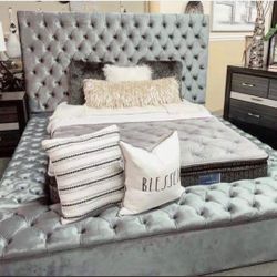 Luxury Davida Solid Wood Velvet Tufted Queen Size Storage Bed Gray🔥 New Brand 👌Color Options✅ On Display🏠