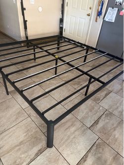 King size platform bed frame in black