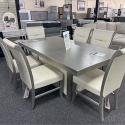 Dining Table Set. 🚚WE DELIVER🚚