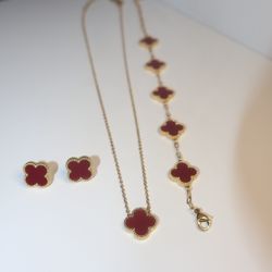 Clover Set Maroon