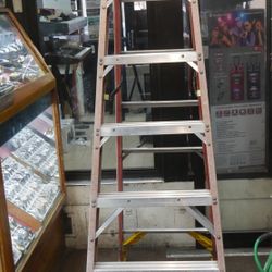 WERNER LADDER 8FT PRE OWNED 880217-1