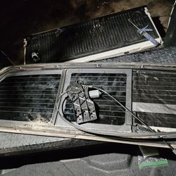 2014 Ford F 150 Sliding  Rear Window With Motor