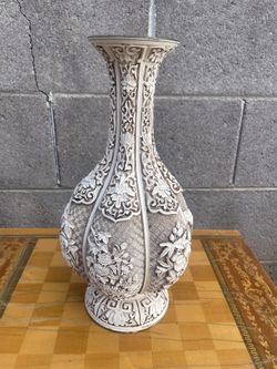 Vintage 1980s Arnart Imports Ivory Dynasty Asian Vase 12 1/2 Inches