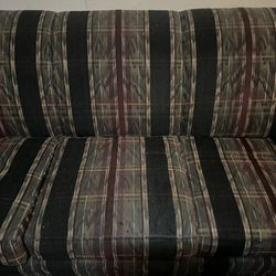 Couch & 2 Chairs