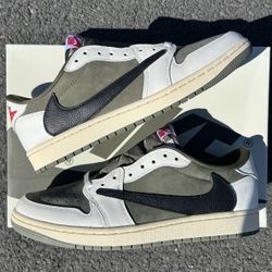 Jordan 1 Travis Scott Medium Olive