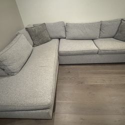 ✨ West Elm Harris 2-Piece Sleeper Sectional – Like New! $500!! (West LA) ✨