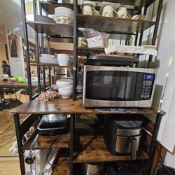 Kitchen Microwave Stand/shelf 