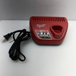MILWAUKEE 48-59-2401 M12 12V LITHIUM ION BATTERY CHARGER OEM (CMP130608)
