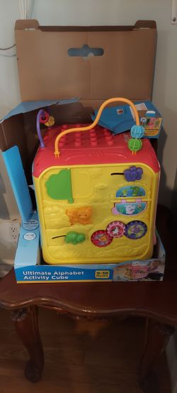 VTECH  ultimate Alphabet Activity Cube
