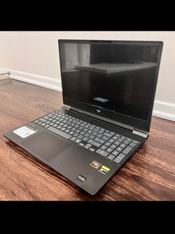 HP Victus 15 - 15.6" Gaming Laptop - NVIDIA RTX 5060 8gb - 16gb RAM DDR5 - AMD Ryzen AI 7 350