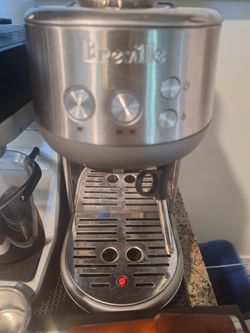 Breville Bambino Espresso Machine + Bottomless Portafilter
