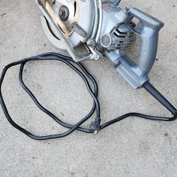 Worm Drive Skilsaw HD77 