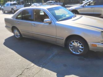 2001 Mercedes-Benz E-Class