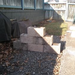 35-Unused decorative block  16x8