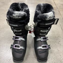 Used Rossignol Pure Heat Women’s Downhill Ski Boots (5.5 / 23.5)