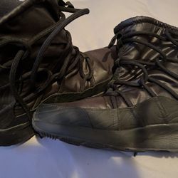 Women’s Nike Boots Size 12 