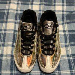 Nike Air Max 95 LV8 GS White size 7Y