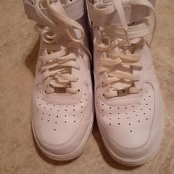 NIKE AIR AFI TENNIS SHOES  GOOD CONDITION  SIZE 11 $40.00