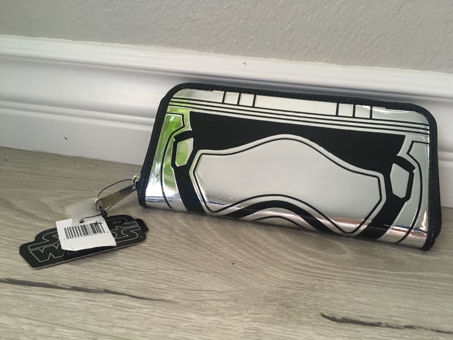 Star Wars Captain Phasma LOUNGEFLY Wallet