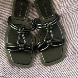 Sandals  size  6  black  new