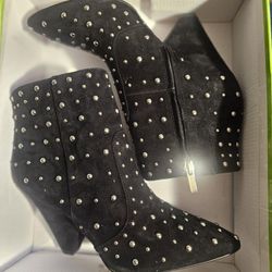 Reduced To $38✨️🎀Size 7.5/37.5🎵Sam Edelman Roya Black Suede Studded Cone Heel Ankle Boots.🎀