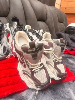 Running shoes