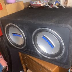 Car Subwoofers 2 12”s