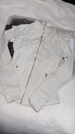 Lululemon define jacket gold zipper