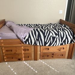 Great twin bed with built-in storage!
