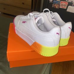 Puma Carina girls