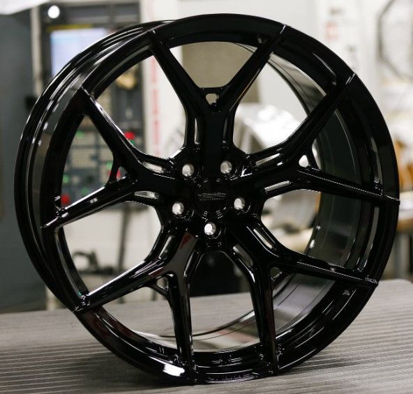 VOSSEN HF-5 GLOSS BLACK . SIZE 19X8.5 20X9 /20X10/ 22X9 / 22X10 /22X12 -24X10 5LUG. CHECK PRICE