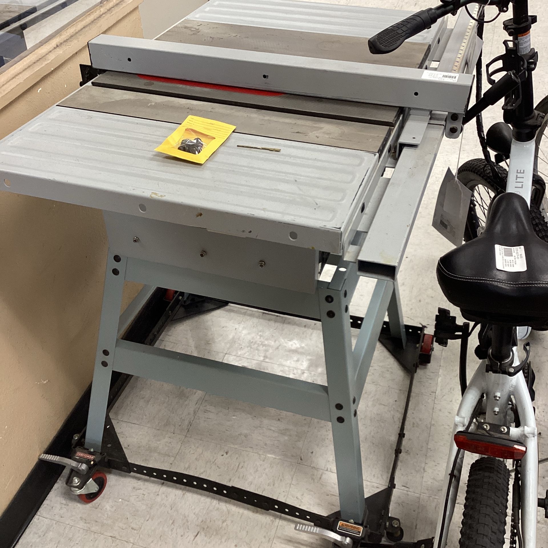 Delta Shopmaster Table Saw