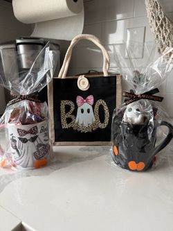 Halloween gift sets