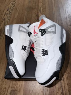 Air Jordan 4 “White Cement” Sz 10.5M