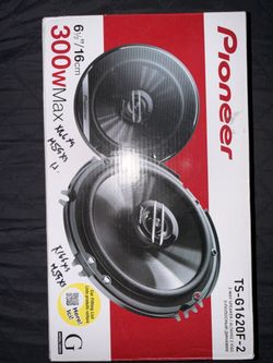 Pioneer speakers