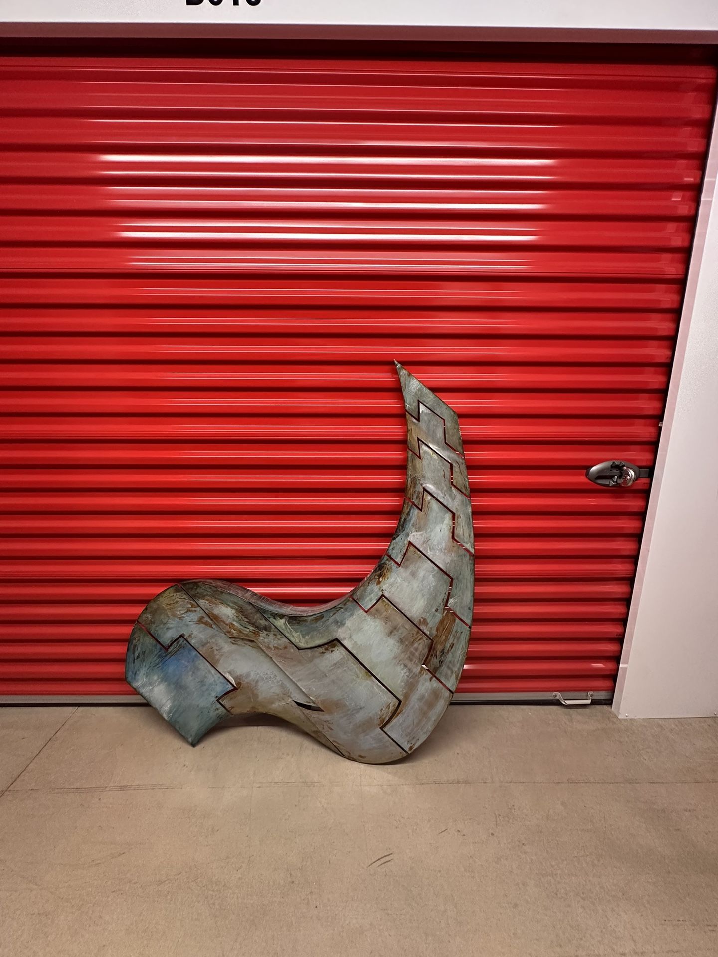 Exclusive Metal Sculpture “Wing”