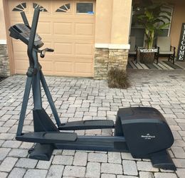 Nordictrack instock cx 925 elliptical