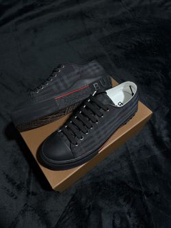 Black Burberry Shoe